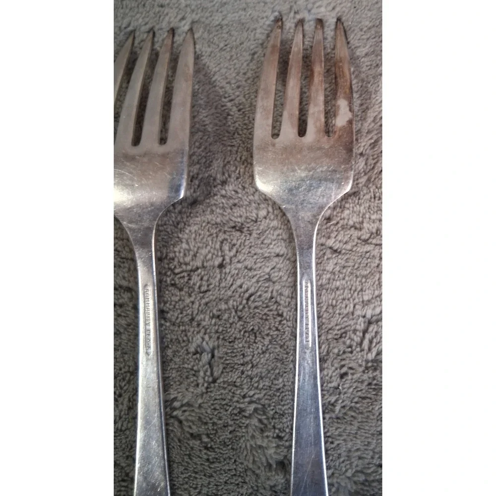 Vintage Oneida Community Coronation 1936 Silverplate Salad Forks Set of 8